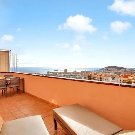 Floor, Sea View, Huge Terrace, Heated Pool, Garage Apartamento Los Cristianos (Tenerife)