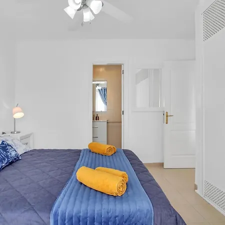 Floor, Sea View, Huge Terrace, Heated Pool, Garage Apartamento Los Cristianos (Tenerife)