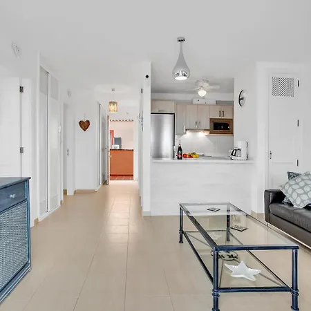 Floor, Sea View, Huge Terrace, Heated Pool, Garage Apartamento Los Cristianos (Tenerife)