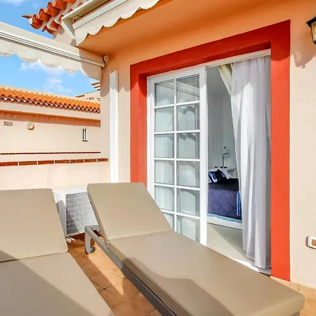 Floor, Sea View, Huge Terrace, Heated Pool, Garage Apartamento