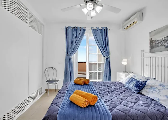 Lejlighed Floor, Sea View, Huge Terrace, Heated Pool, Garage *