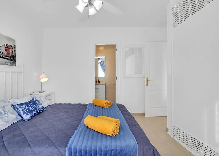 Floor, Sea View, Huge Terrace, Heated Pool, Garage Lejlighed Los Cristianos (Tenerife)