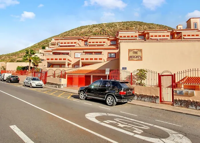 Floor, Sea View, Huge Terrace, Heated Pool, Garage Lejlighed Los Cristianos (Tenerife)