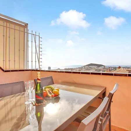 Floor, Sea View, Huge Terrace, Heated Pool, Garage Lägenhet Los Cristianos (Tenerife)