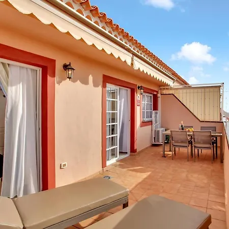 Floor, Sea View, Huge Terrace, Heated Pool, Garage Apartmán Los Cristianos (Tenerife)